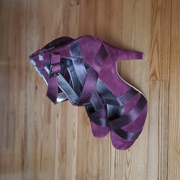 Steve Madden Laady Gladiator Heels - Picture 2 of 4